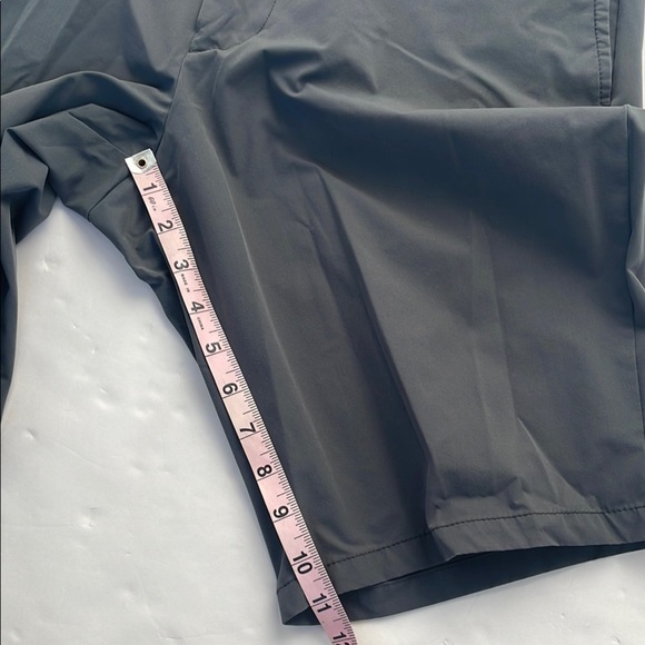 J. Crew Gray 11” Inseam Flat Front Shorts Size 33 - Picture 8 of 12